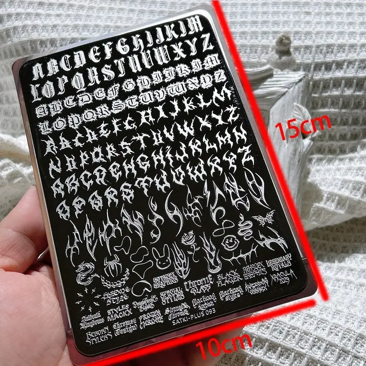 Wysokiej jakości płytki do ste – Nail Art Gothic recenzja i cena