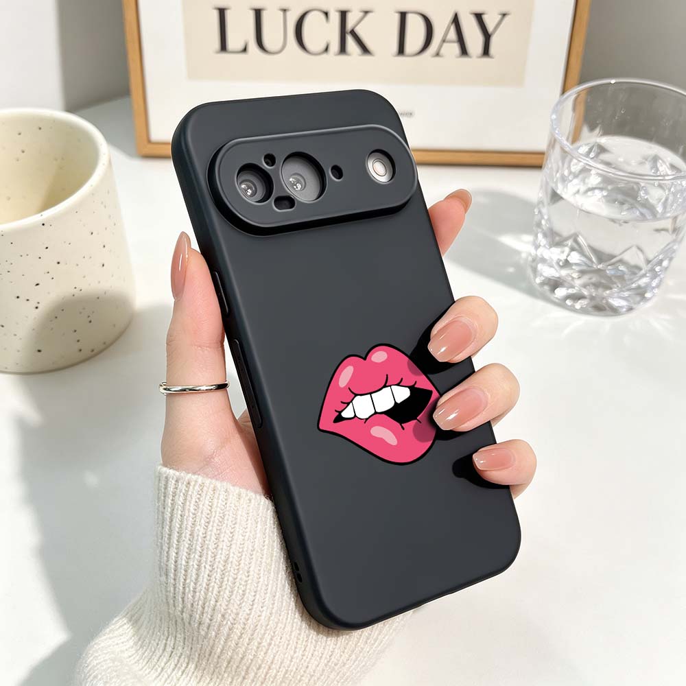 Etui na telefon z motywem czer – Nail Art Xl recenzja i cena