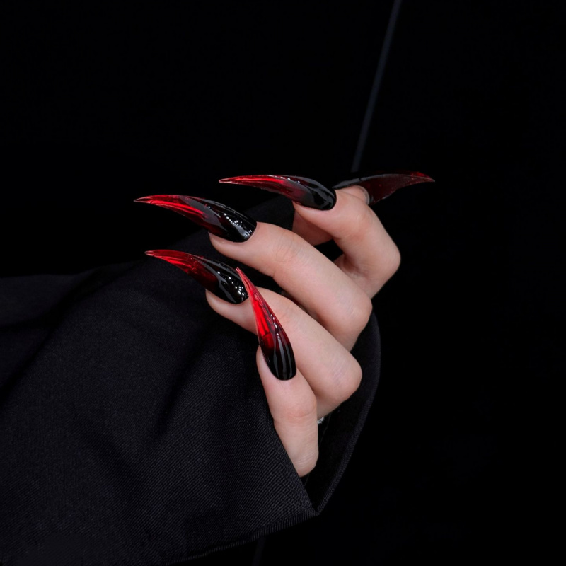 Europejskie i amerykańskie tra – Nail Art Gothic recenzja i cena