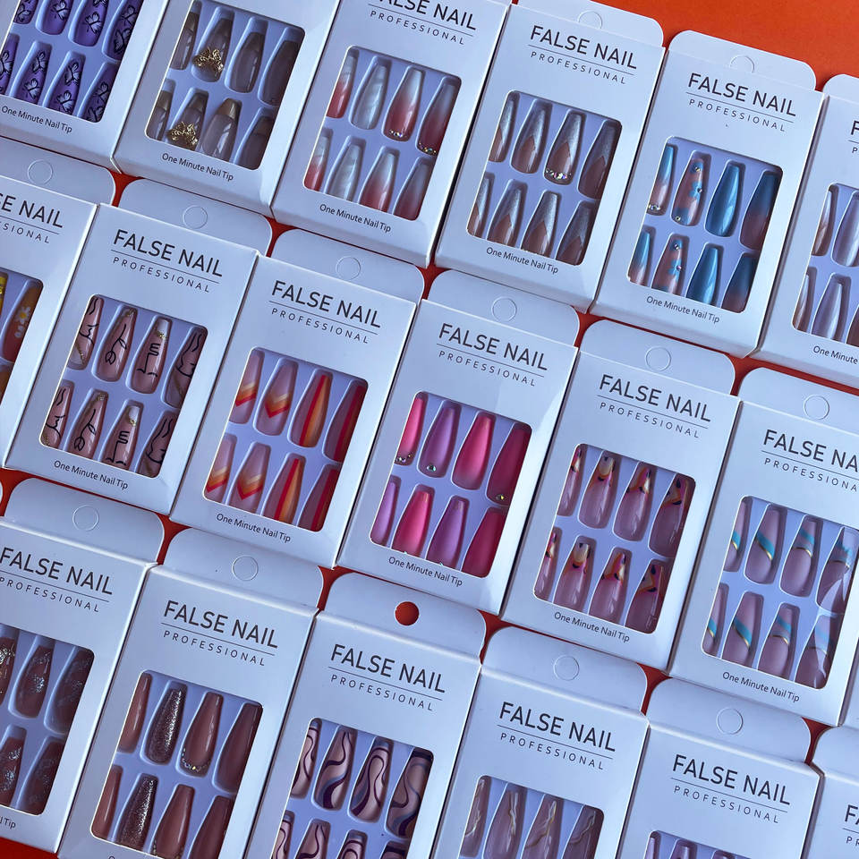 24Pcs Press on Fake Nails Shor – Nail Art Xl recenzja i cena